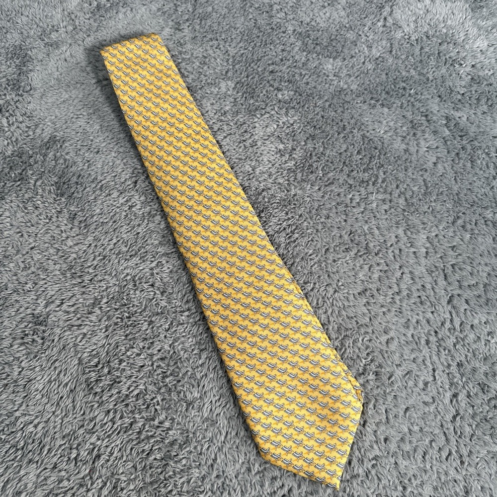 Vineyard Vines Men's Yellow "Beach Chair" themed Neck Tie 100% Silk $85 Msrp